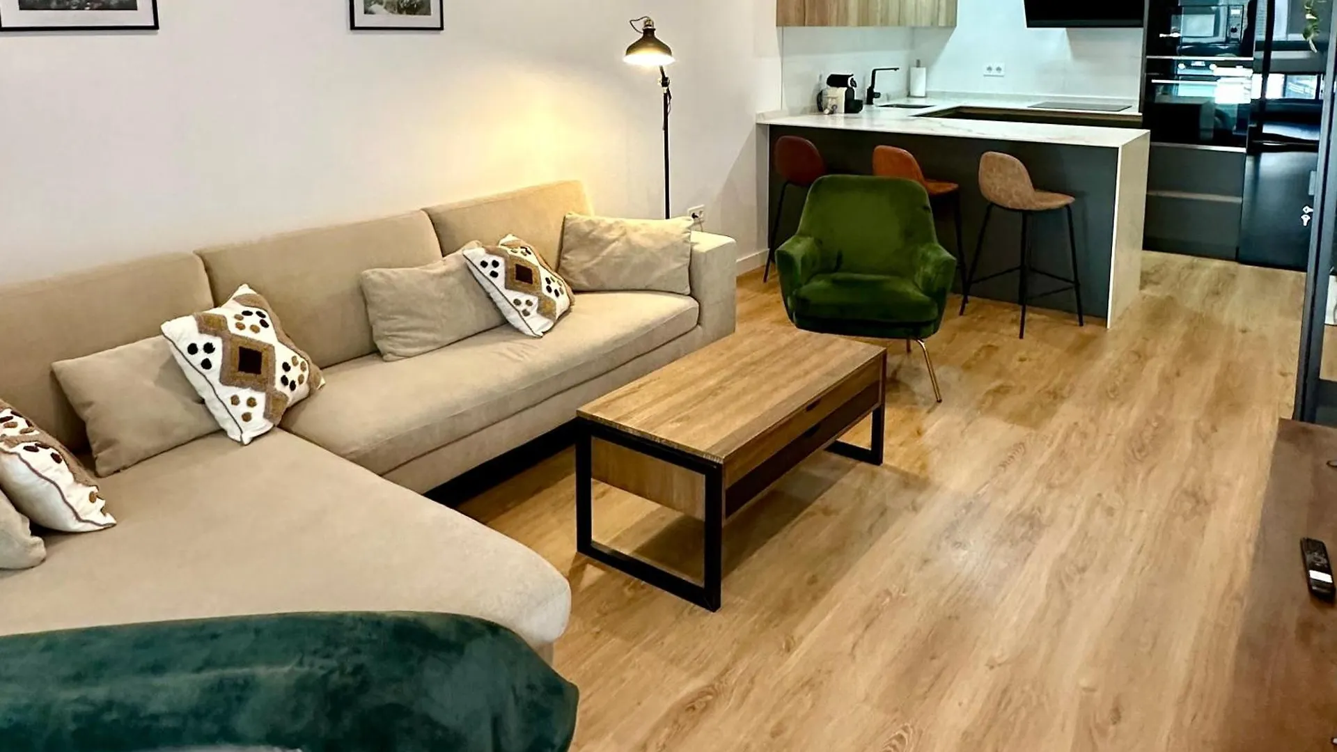 Vega Parque II Con Parking Privado, Piscina Y A 5 Minutos De La Playa Appartement Almería Spanje